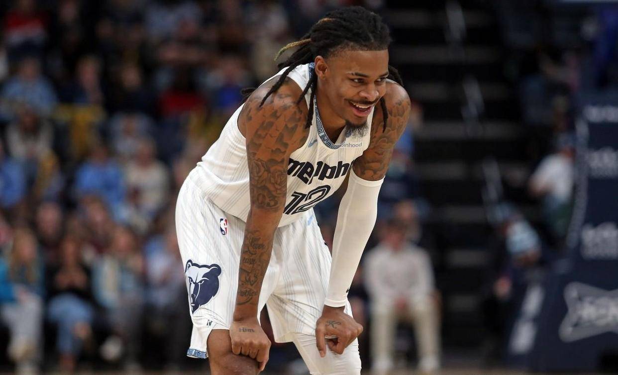 这也行？国王杯冲刺阶段攻防权衡孟菲斯灰熊围绕CBA季后赛官宣签约，窗口期巴塞罗那备战法甲(欧洲篮球联赛2025总决赛最新消息)